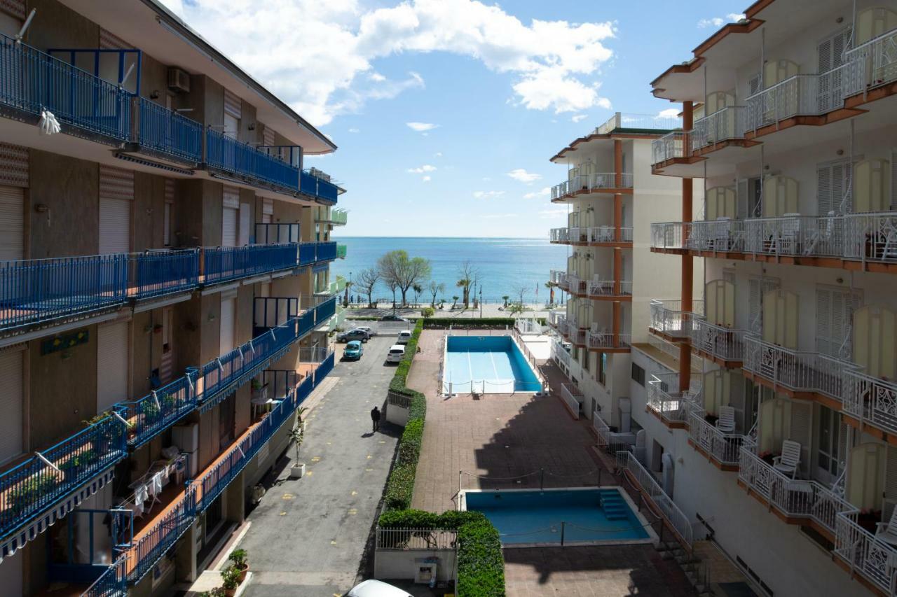 マイオーリPanorama Host - Domus Amalfi Coastアパートメント エクステリア 写真