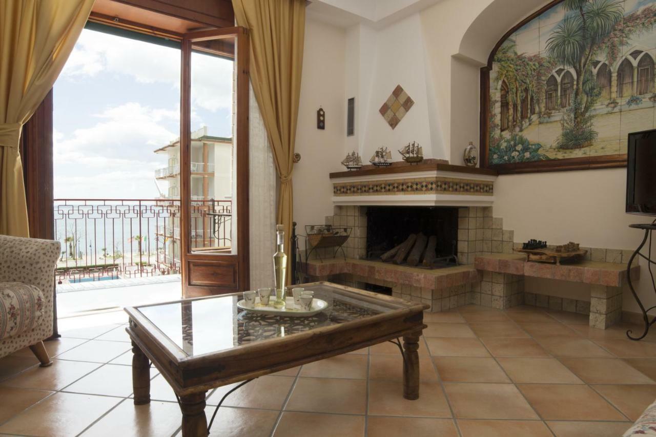 マイオーリPanorama Host - Domus Amalfi Coastアパートメント エクステリア 写真